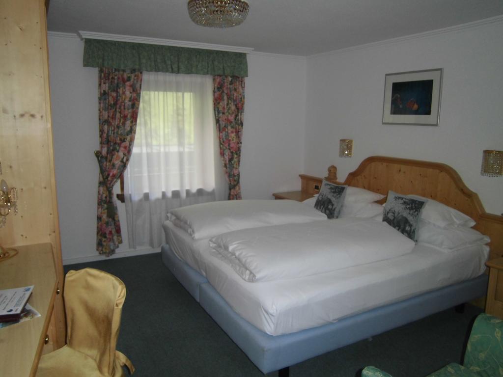 Hotel Evaldo Arabba Δωμάτιο φωτογραφία