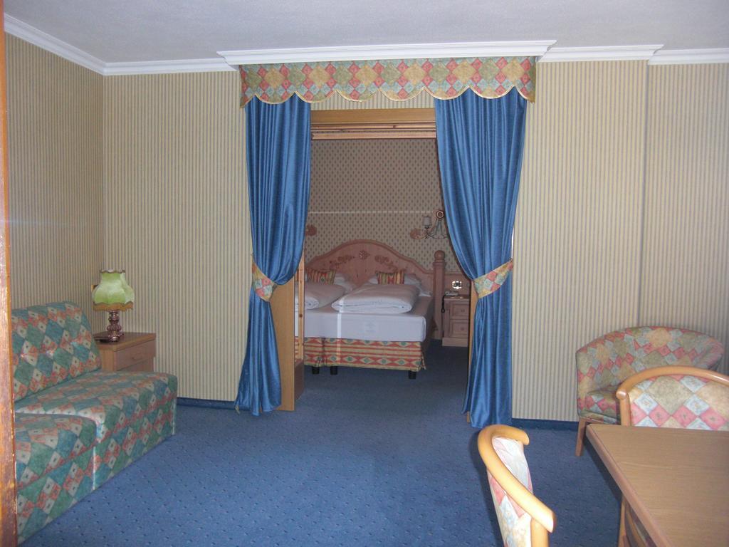 Hotel Evaldo Arabba Δωμάτιο φωτογραφία